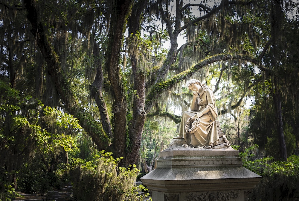 Tombstone in Bonaventure Cemetery 