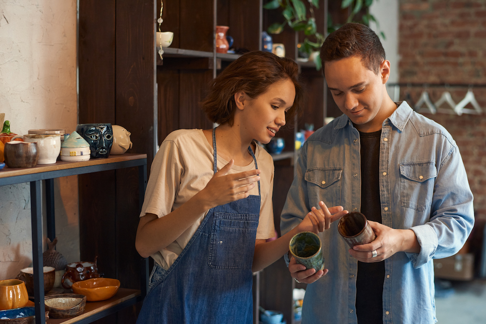 couple at a candle making class